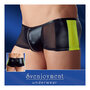 Short-für-Herren-im-Wetlook-in-Schwarz